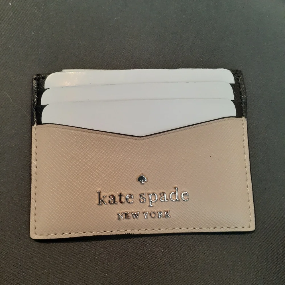 🆕NWT Kate spade cc holder